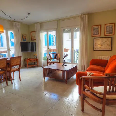 Апартаменты Center Family By Hello Homes *